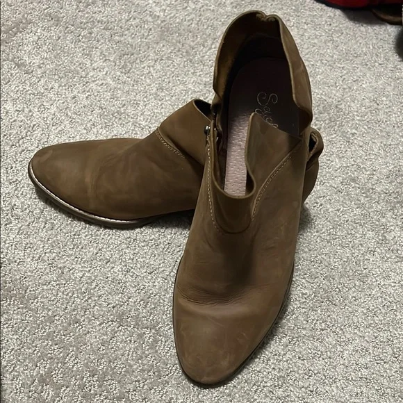 Seychelles Brown Ankle Boots - Picture 6 of 8